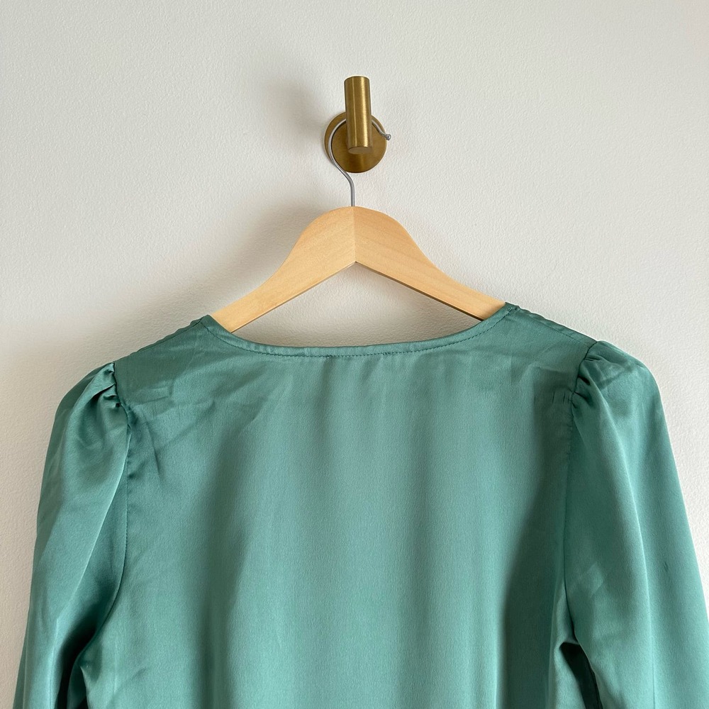 SAGE The Label Tie-Front Balloon Sleeve Ruffle Trim Blouse Green S - Picture 8 of 8